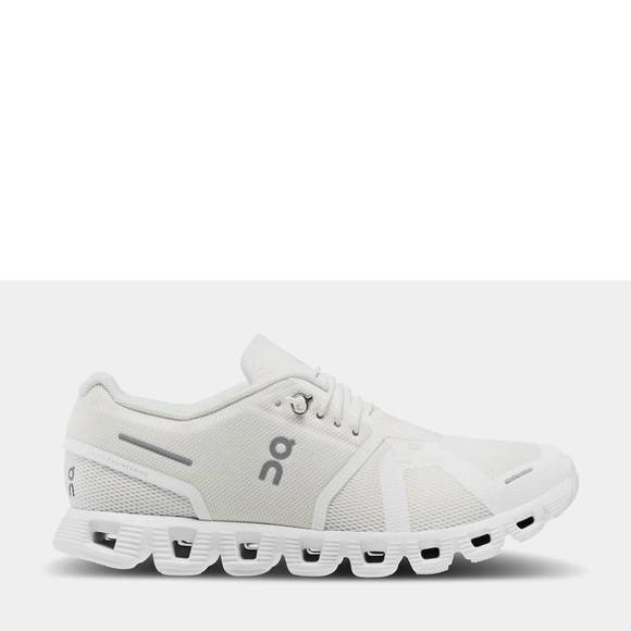 NEW ON RUNNING womens cloud 5 running shoes in undyed white - Picture 1 of 1